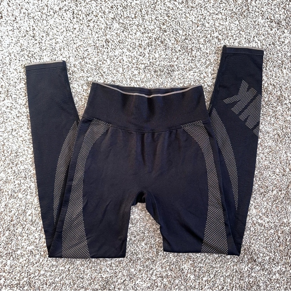 Victoria’s Secret Pink Womens Active Leggings Black Size Small